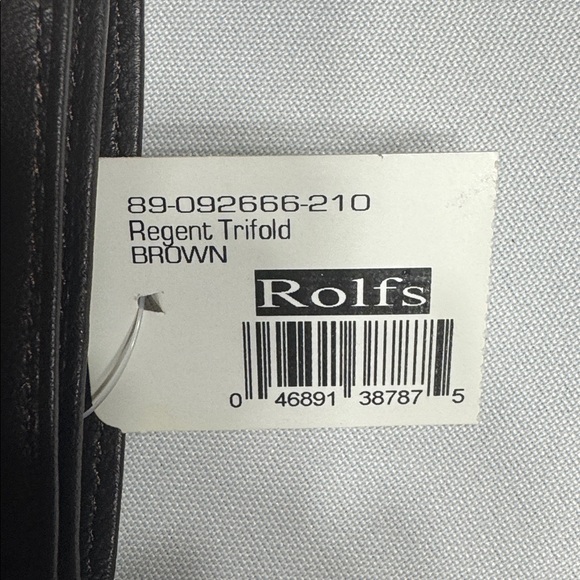 (2) NWT Rolf’s genuine leather tri-fold men’s wallets. 1 brown & 1 black - Picture 3 of 12